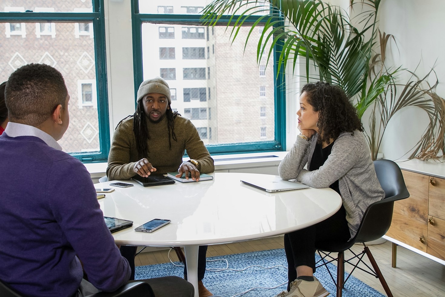 How Modern Business Solutions Drive Measurable Growth